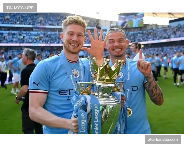 曼城扬帆三冠之路成英超历史第二支三冠王球队 曼城扬帆三冠之路成英超历史第二支三冠王球队